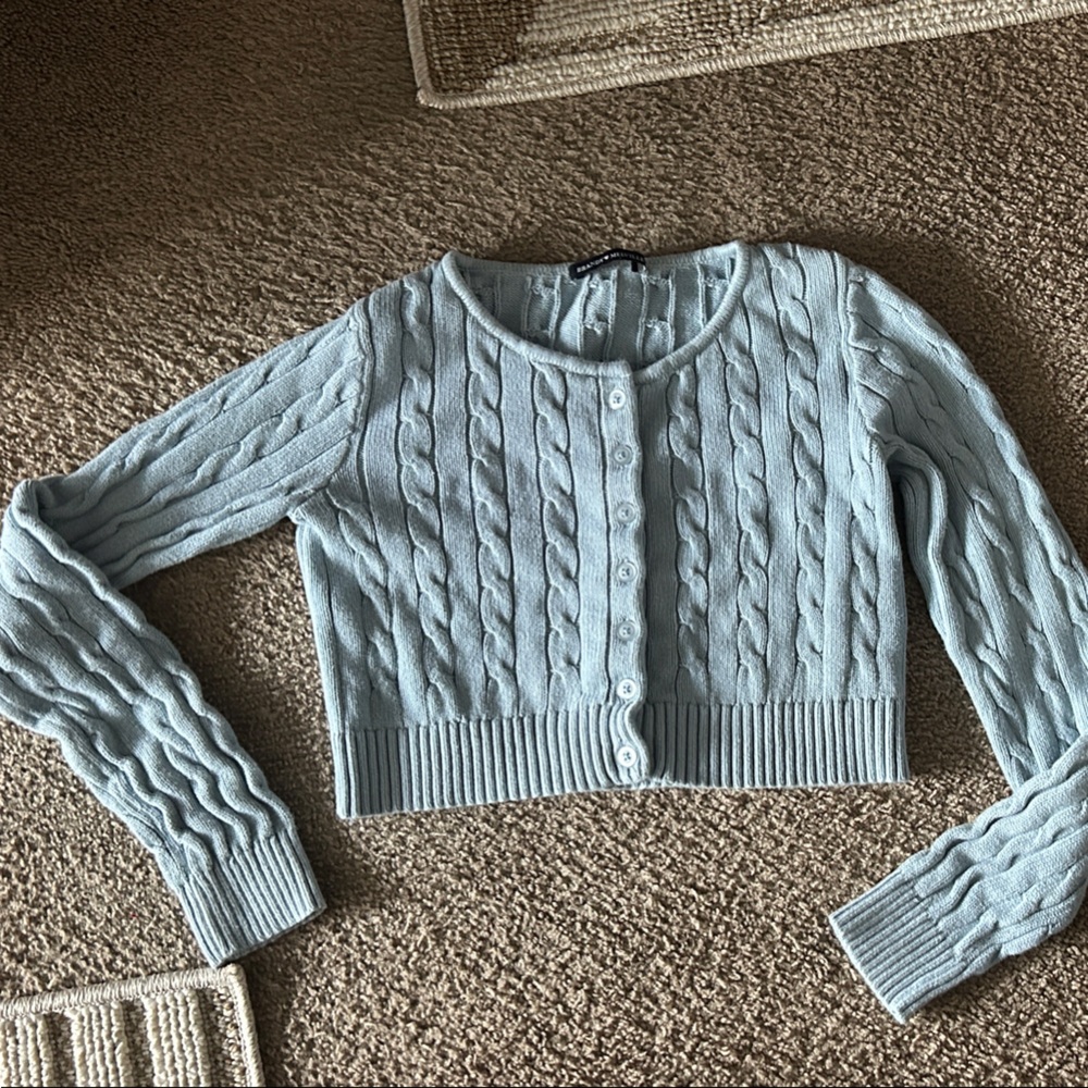 John Galt Brandy Melville Light Blue Cable Knit Cropped sweater - Picture 7 of 7